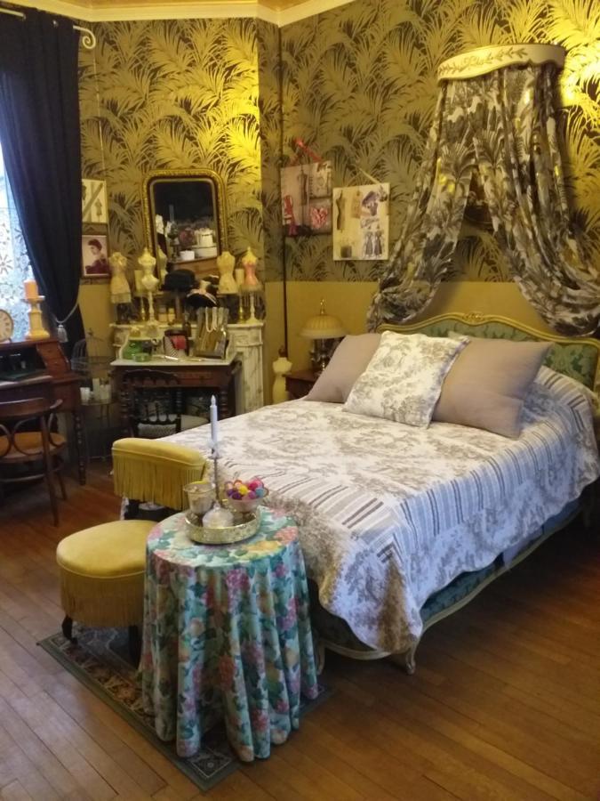 Villa Les Camelias Fontaine-les-Vervins Bagian luar foto
